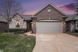 6979 N Central Park Unit 18, Shelby Township, MI 48317