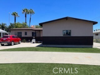 2861 Berkeley Ct, San Bernardino, CA 92405
