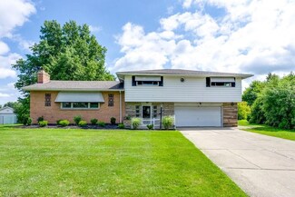 6619 Kingswood Dr, Cleveland, OH 44124