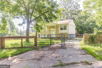 216 Utah Ave, Warner Robins, GA 31093