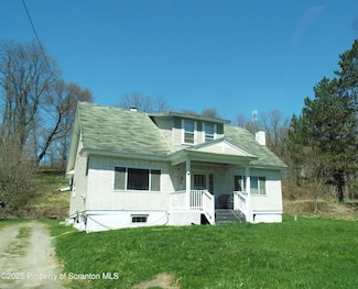 75 Hamlin Hwy, Moscow, PA 18444