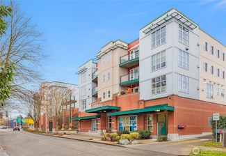2331 42nd Ave SW Unit 318, Seattle, WA 98116