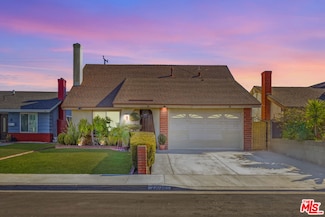 23030 Frigate Ave, Carson, CA 90745