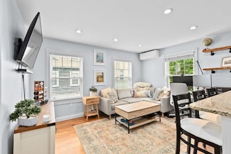 13 Emmet St Unit 1, Boston, MA 02127