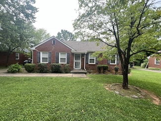 1010 Ewing Blvd, Murfreesboro, TN 37130