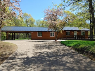 3245 Laketown Rd, Sturgeon Lake, MN 55783
