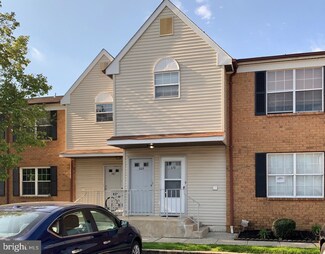 610 Woodchip Rd Unit 10, Lumberton, NJ 08048