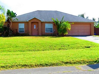 2425 SW Summit St, Port Saint Lucie, FL 34984