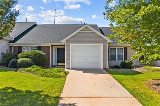 4466 Fair Oaks Ln, High Point, NC 27265