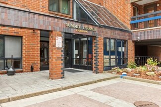 4 Summit Dr Unit 508, Reading, MA 01867