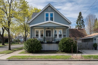 1633 E Saveland Ave, Milwaukee, WI 53207
