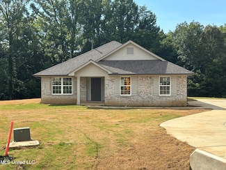 7845 Mary McCoy Dr, Horn Lake, MS 38637