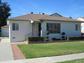 4767 N Bellflower Blvd, Long Beach, CA 90808