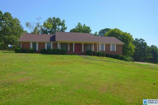 640 Mountain View Ln, West Blocton, AL 35184