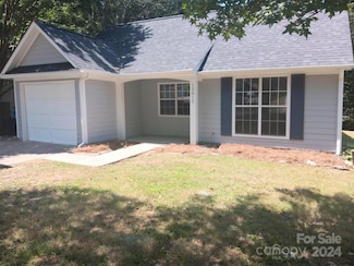 13812 Dansington Ct, Pineville, NC 28134