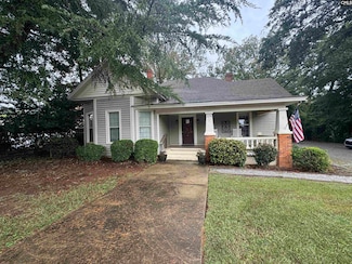 225 Columbia Ave, Chapin, SC 29036