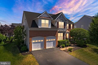 5778 Coachview Ct, Haymarket, VA 20169