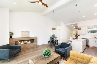 4637 Park Dr Unit 14, Carlsbad, CA 92008