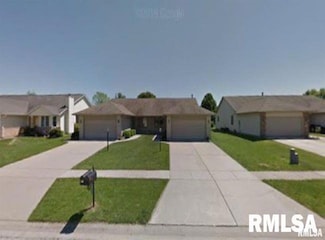 212 Eagle Ridge Dr, Chatham, IL 62629