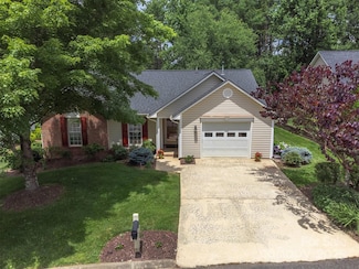 330 Stonehollow Rd, Fletcher, NC 28732