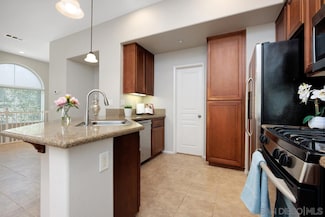 442 Almond Rd, San Marcos, CA 92078