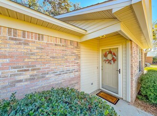 1109 Bonnie Dr, Tallahassee, FL 32304