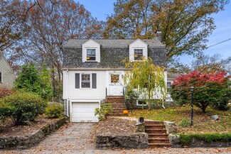 58 Payson Rd, Chestnut Hill, MA 02467