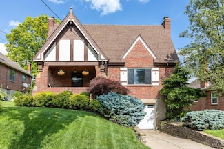 4114 Pillars Dr, Cincinnati, OH 45209