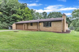 13614 Tucker Dr, Dewitt, MI 48820