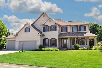 53676 Woodfield Ln, Bristol, IN 46507