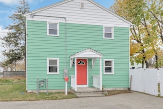 366 Columbus Ave, Stratford, CT 06615