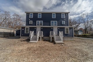 70 New Paltz Rd, Highland, NY 12528