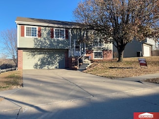 11460 Bauman Ave, Omaha, NE 68164