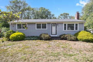 44 Greenville Dr, Forestdale, MA 02644