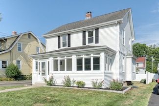 24 Troy St, West Hartford, CT 06119