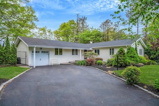 57 Seward Dr, Dix Hills, NY 11746