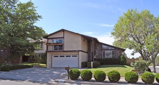 9400 La Playa St NE, Albuquerque, NM 87111