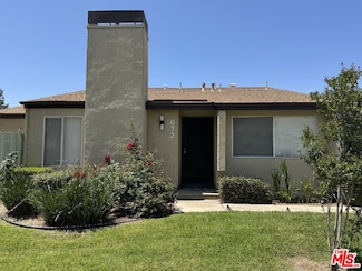 672 Parkview Dr, Lake Elsinore, CA 92530