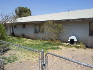 21200 E Perry Rd, Black Canyon City, AZ 85324