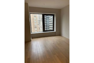75 Wall St Unit 31J, New York, NY 10005
