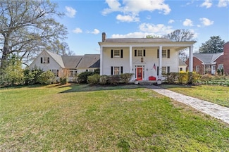 1106 Aycock Ave, Burlington, NC 27215