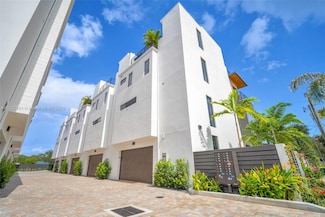 820 NE 2nd St, Fort Lauderdale, FL 33301