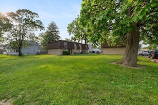1524 Genessee Ave, Columbus, OH 43211