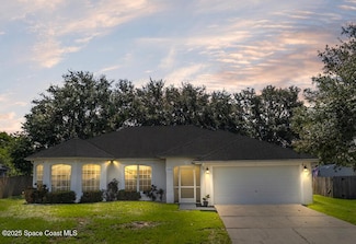 205 Fanfare Ave NE, Palm Bay, FL 32907