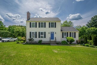 13 Virginia Ct, Hooksett, NH 03106