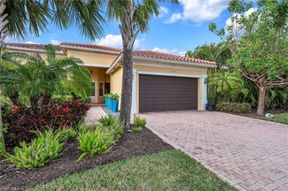 13557 Coronado Dr, Naples, FL 34109