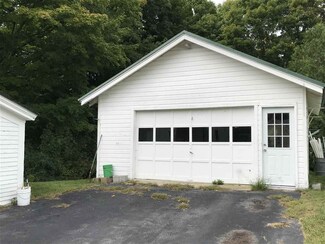 7 Acre St, Bennington, NH 03442
