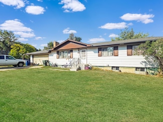 851 Burton St, Sheridan, WY 82801