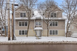 354 Manhattan Dr Unit 7, Burlington, VT 05401