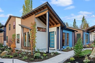 4655 240th St SW, Mountlake Terrace, WA 98043